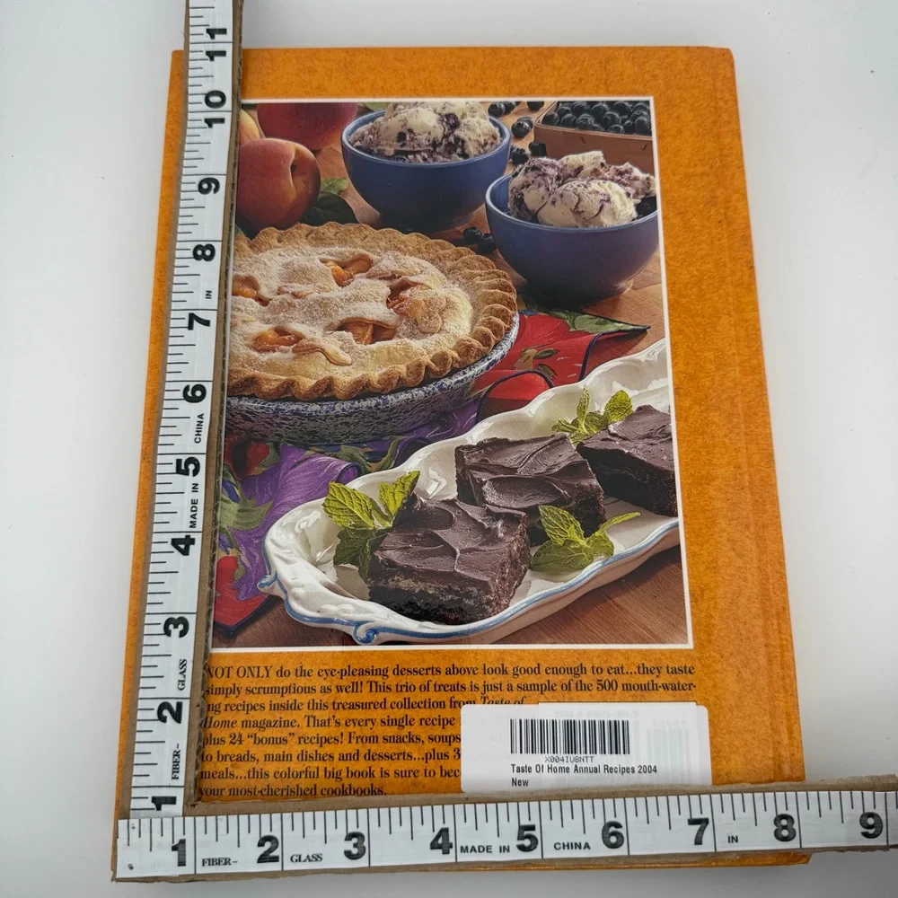 Taste of Home 2004 Annual Recipes Cookbook - Colorful Cover